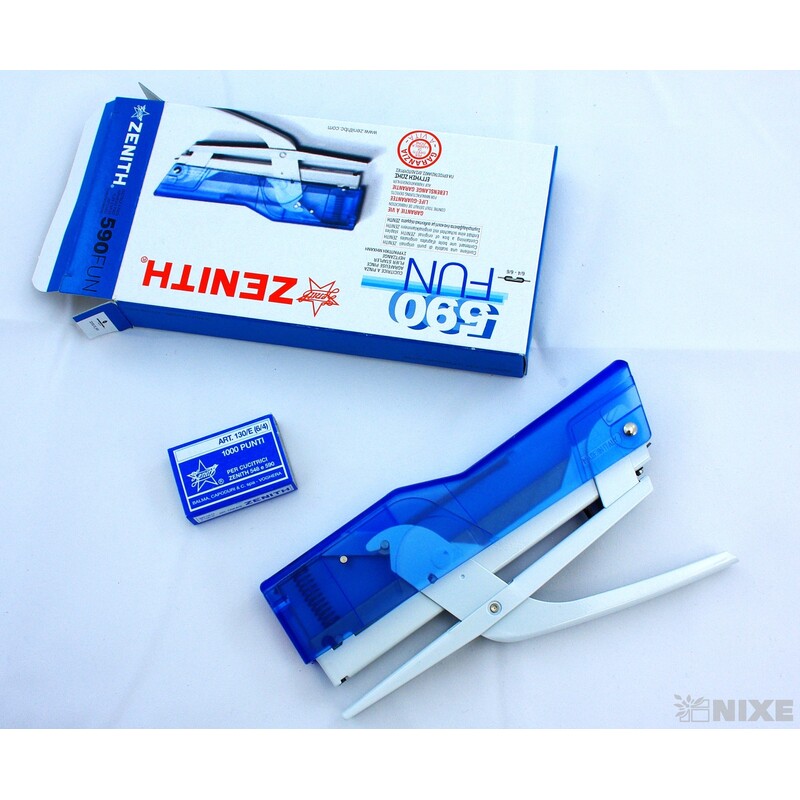 SEŠÍVAČKA Z.590FUN*MODRÁ+BÍLÁ