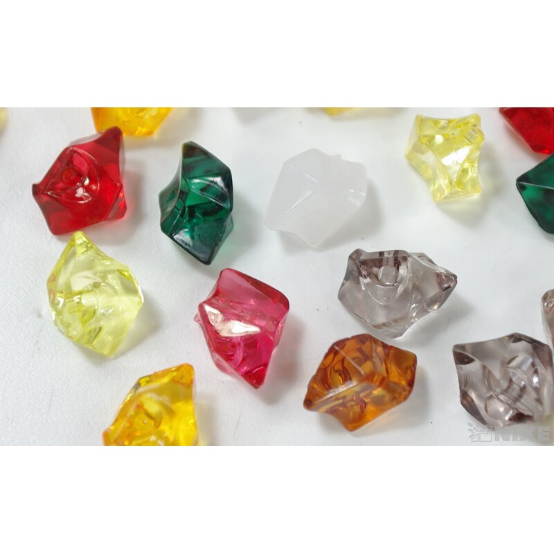 KAMÍNKY cca 92ks*MIX BAREV