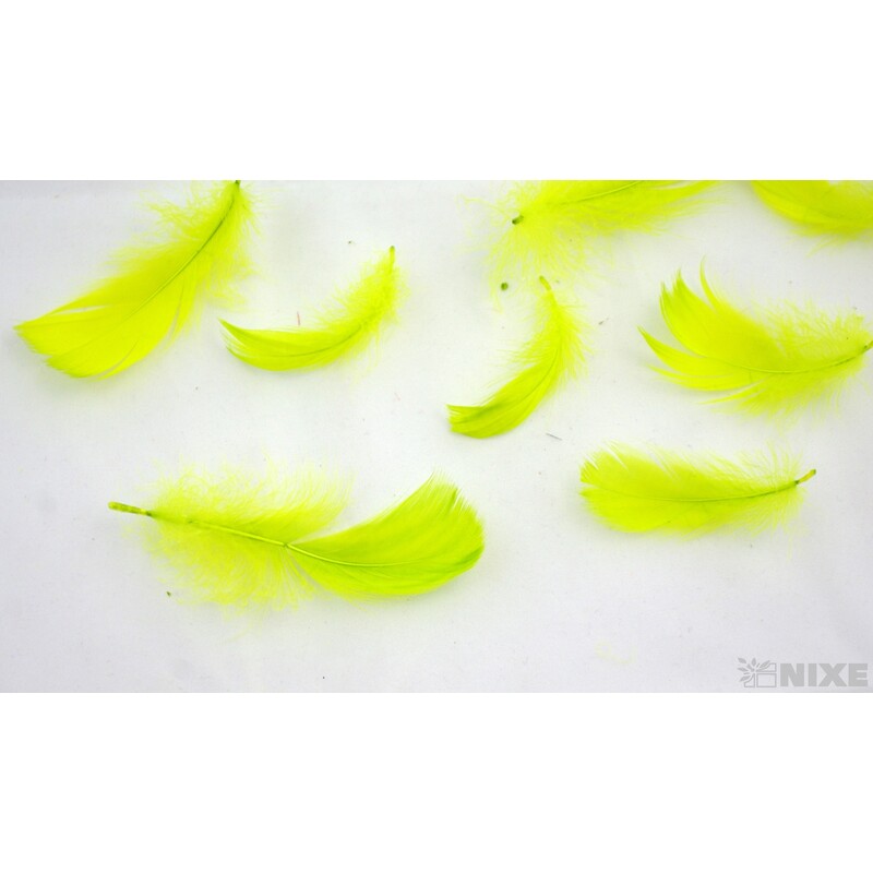 PEŘÍČKA BOX 15gr. cca 250ks*ZELENÁ PISTÁCIE C15