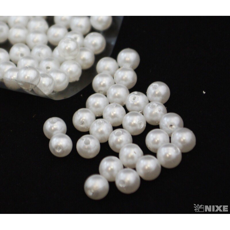 KORÁLKY 8mm cca 208ks*BÍLÁ