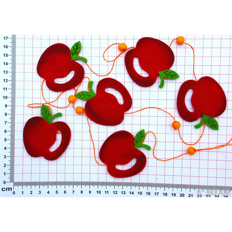 GIRLANDA JABLÍČKA 4x125cm*MIX BAREV