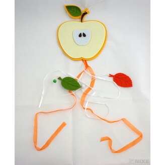 ZÁVĚS FILC JABLÍČKO 17x19cm*