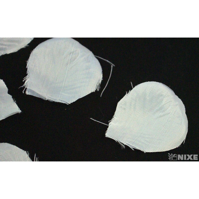 KONFETY VYSTŘELOVACÍ LÍSTEK 40cm*BÍLÁ