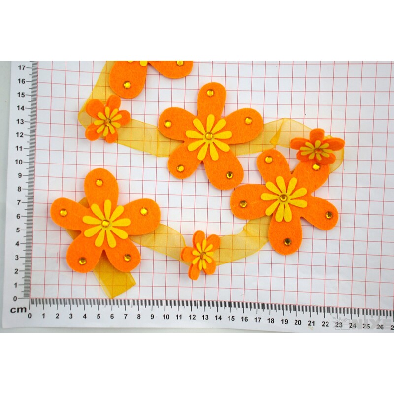 GIRLANDA FILC KYTKY 8x120cm*MIX BAREV