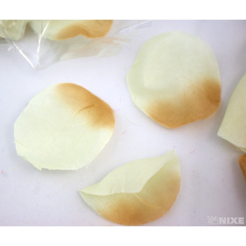 OKVĚTNÍ LÍSTKY RŮŽÍ 100ks*KRÉMOVÁ