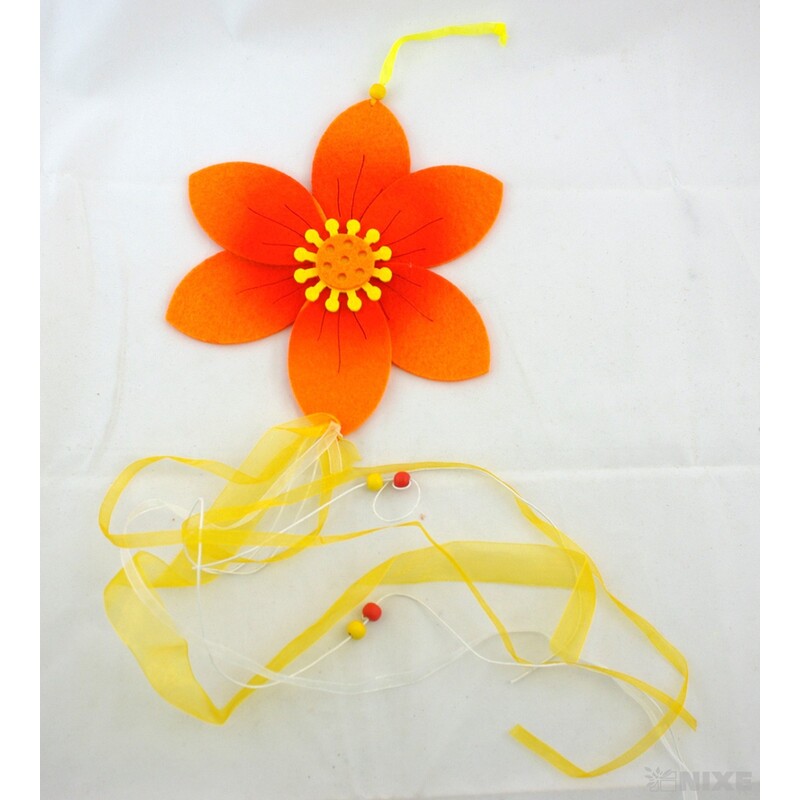 ZÁVĚS FILC KVĚT 20x20cm*MIX BAREV