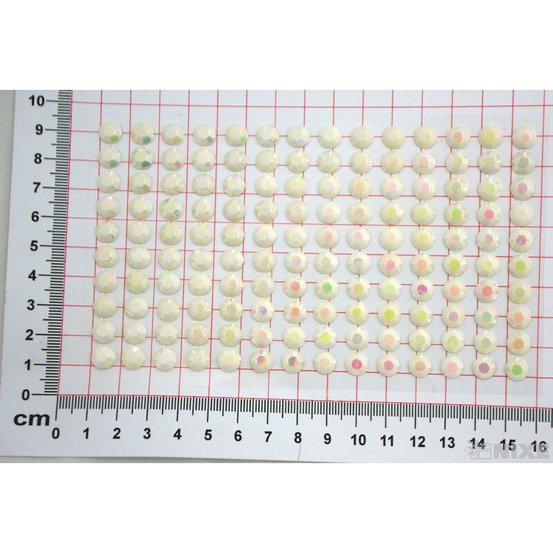 PERLIČKY NALEPOVACÍ 8mm 140ks*PERLEŤOVÁ