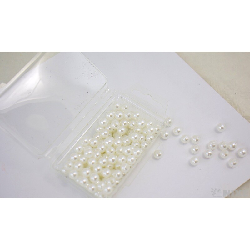 KORÁLKY 8mm 45g*BÍLÁ