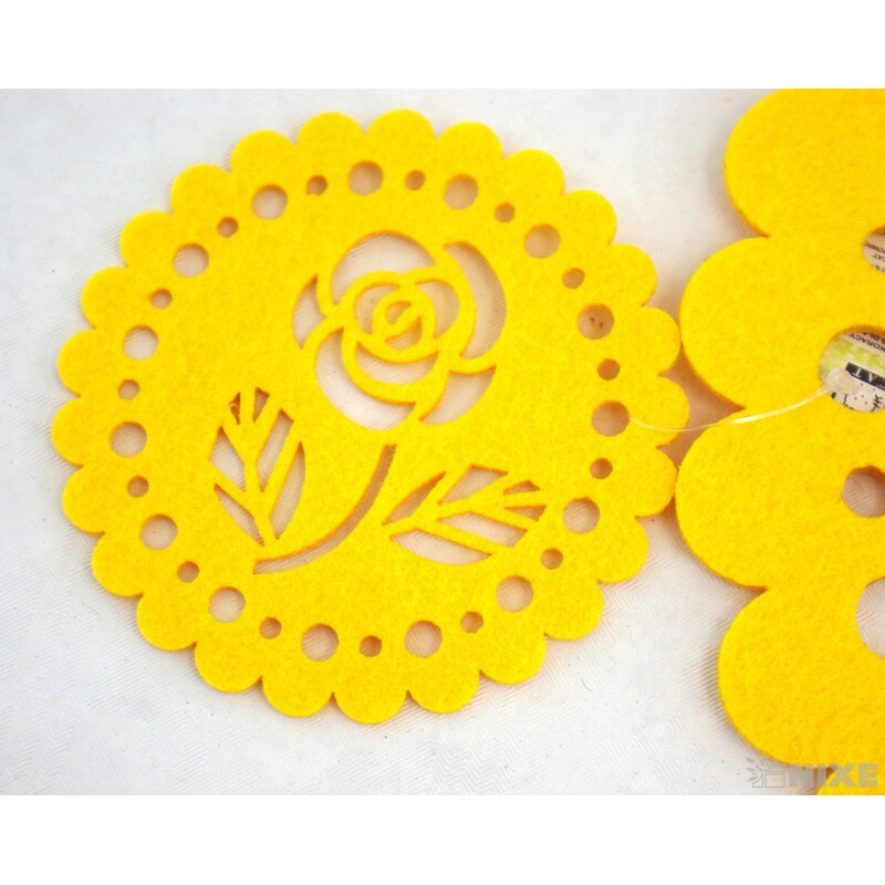 PODLOŽKA FILC 25cm a 10cm*MIX BAREV