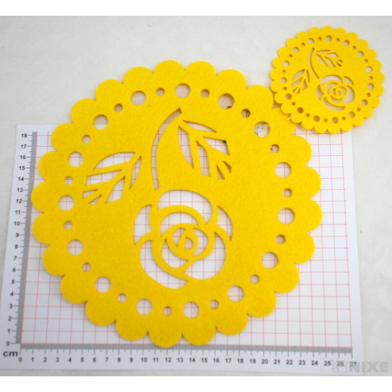 PODLOŽKA FILC 25cm a 10cm*MIX BAREV