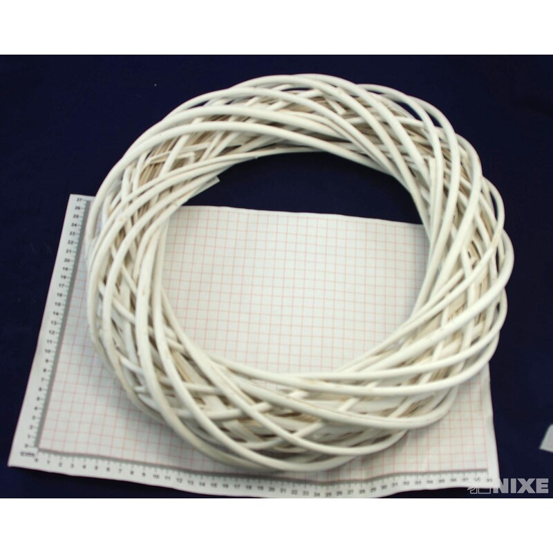 VĚNEC PROUTĚNÝ 40cm*BÍLÁ