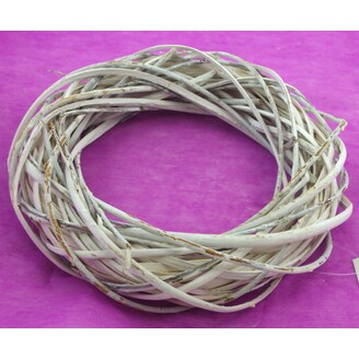 VĚNEC PROUTĚNÝ 29cm*MIX BAREV