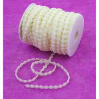 PERLIČKY ŘETĚZ 25m*KRÉMOVÁ