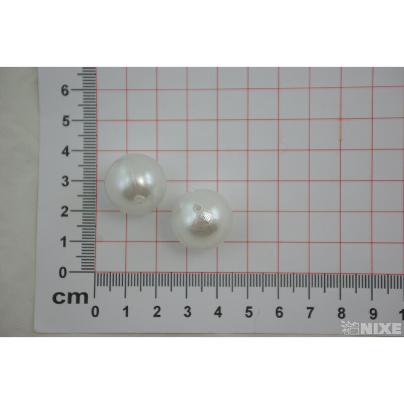 KORÁLKY 20mm 12ks*BÍLÁ