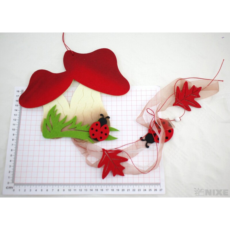 ZÁVĚS FILC HŘÍBEK 24x20cm*