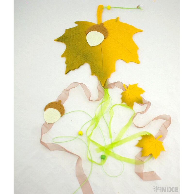 ZÁVĚS FILC LIST 23x23cm*