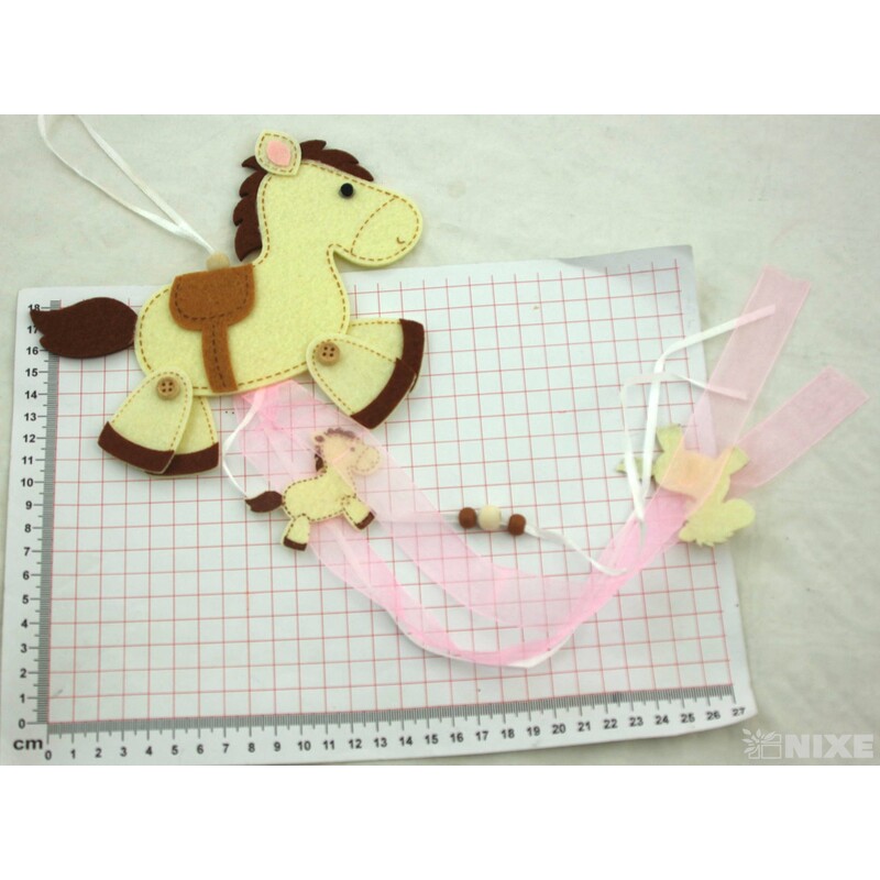 ZÁVĚS FILC KONÍK 18x15cm*