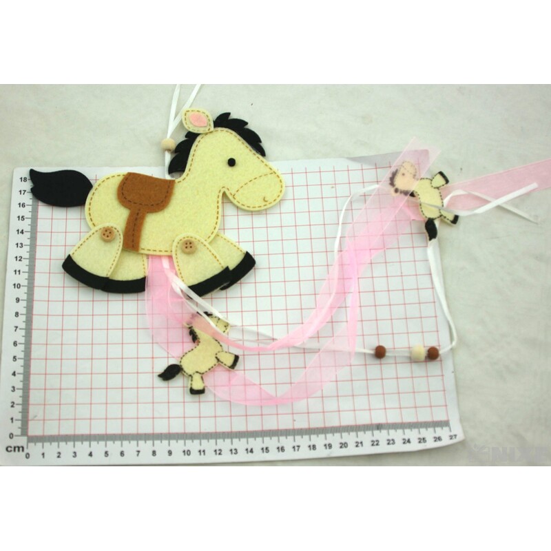 ZÁVĚS FILC KONÍK 18x15cm*