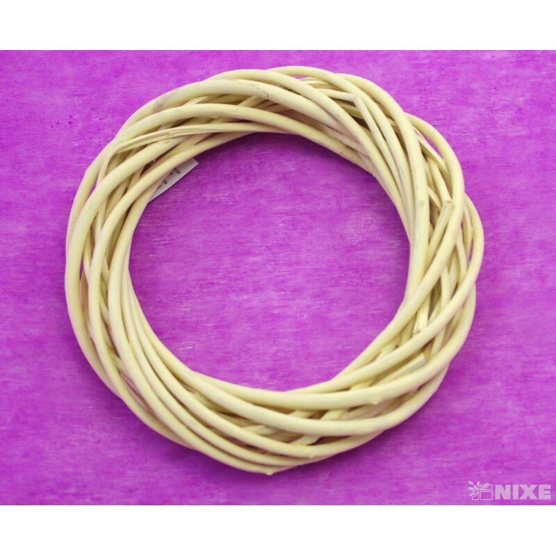 VĚNEC PROUTĚNÝ 20cm*MIX BAREV