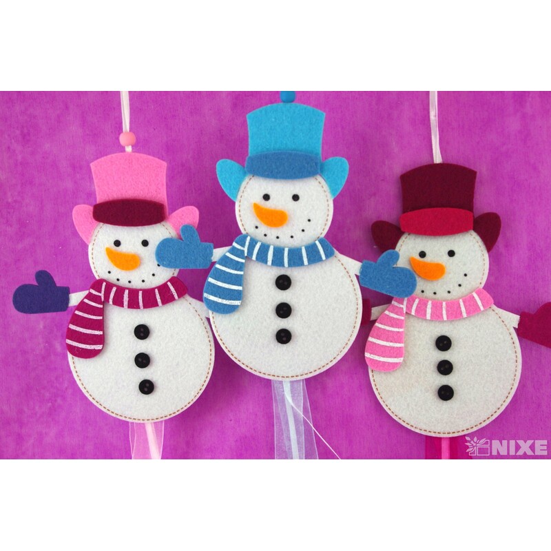 ZÁVĚS FILC SNĚHULÁK 18x17cm*MIX BAREV