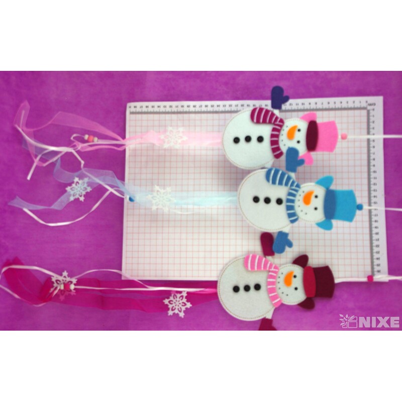 ZÁVĚS FILC SNĚHULÁK 18x17cm*MIX BAREV