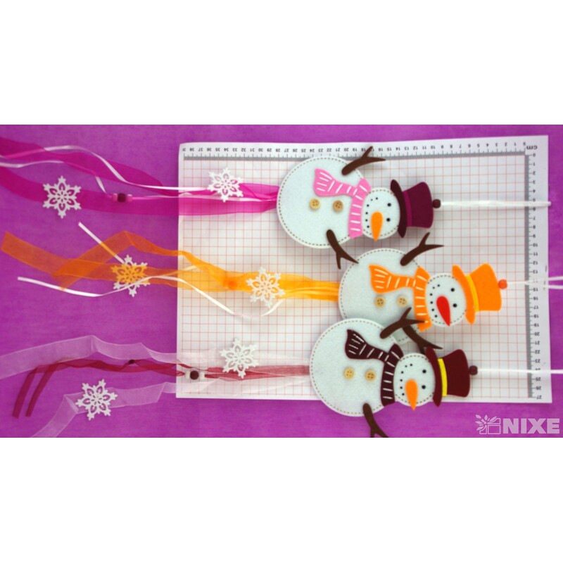 ZÁVĚS FILC SNĚHULÁK 17x16cm*MIX BAREV