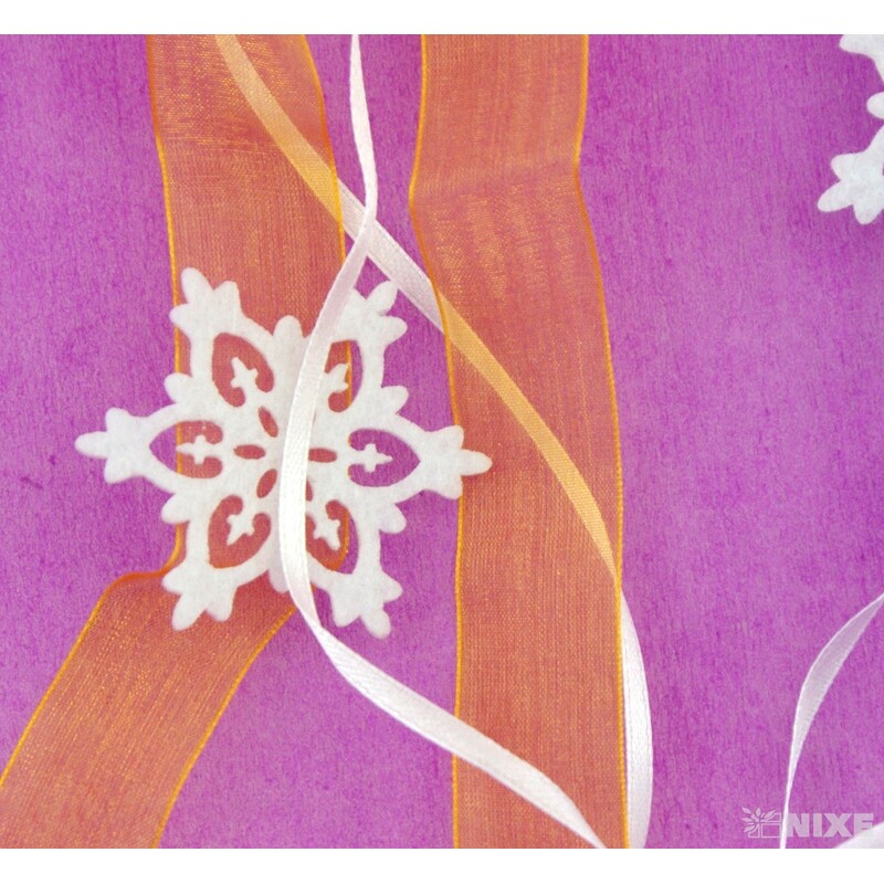 ZÁVĚS FILC SNĚHULÁK 18x11cm*MIX BAREV