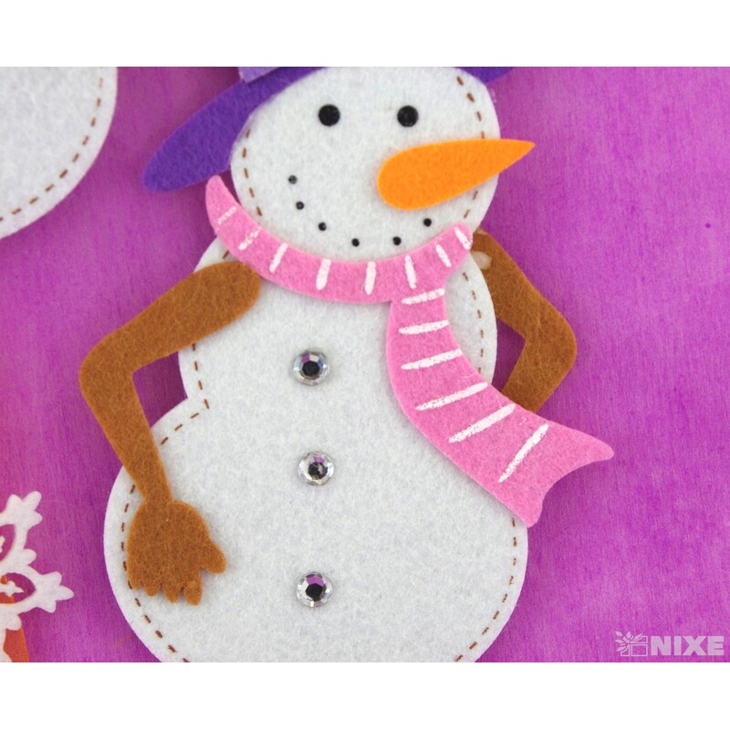 ZÁVĚS FILC SNĚHULÁK 18x11cm*MIX BAREV