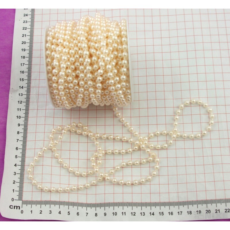 KORÁLKY ŘETĚZ 6mmx20m*MERUŇKOVÁ