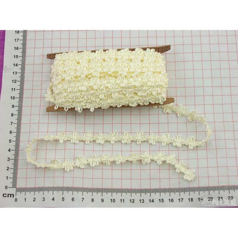 KRAJKA VLNKA 10m*KRÉMOVÁ