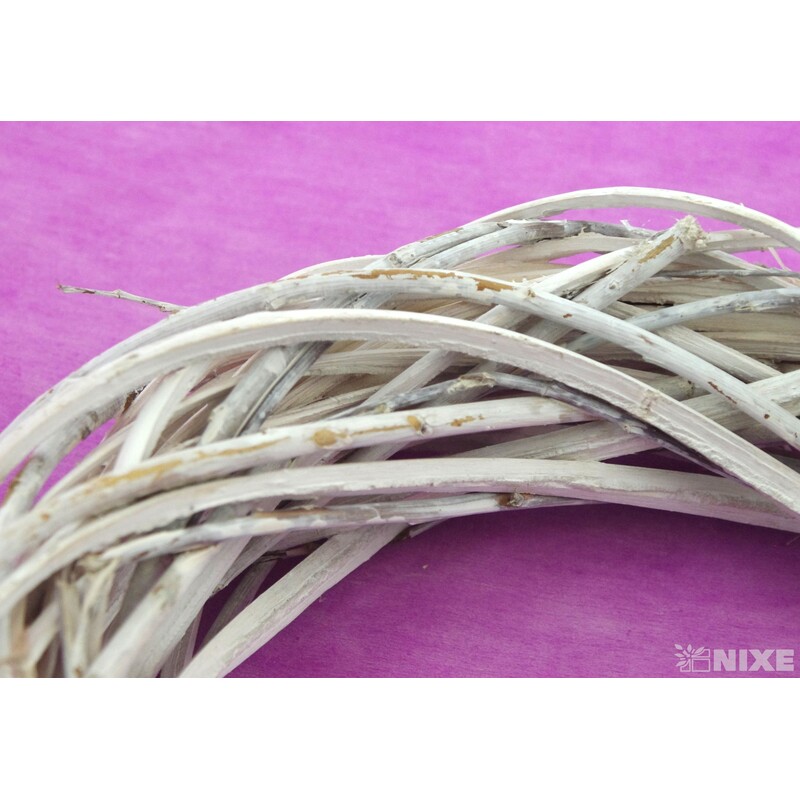 VĚNEC PROUTĚNÝ 29cm*MIX BAREV