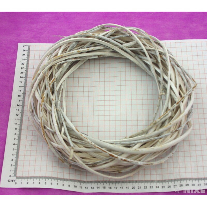 VĚNEC PROUTĚNÝ 29cm*MIX BAREV