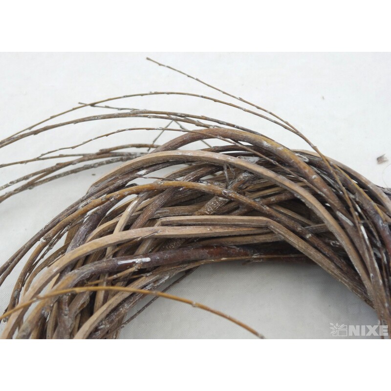 VĚNEC PROUTĚNÝ 25cm*MIX BAREV