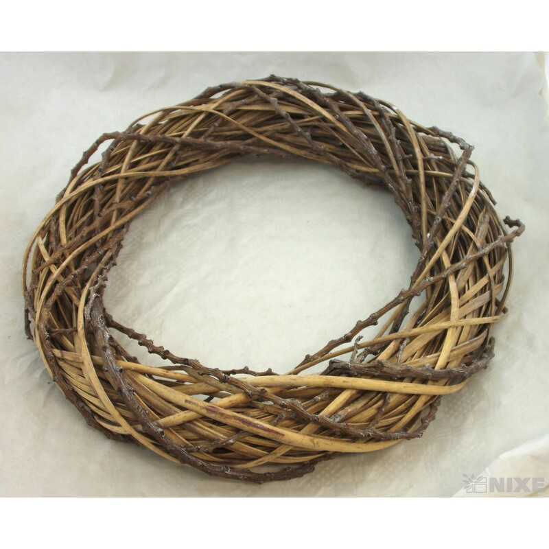 VĚNEC PROUTĚNÝ 48cm*MIX BAREV