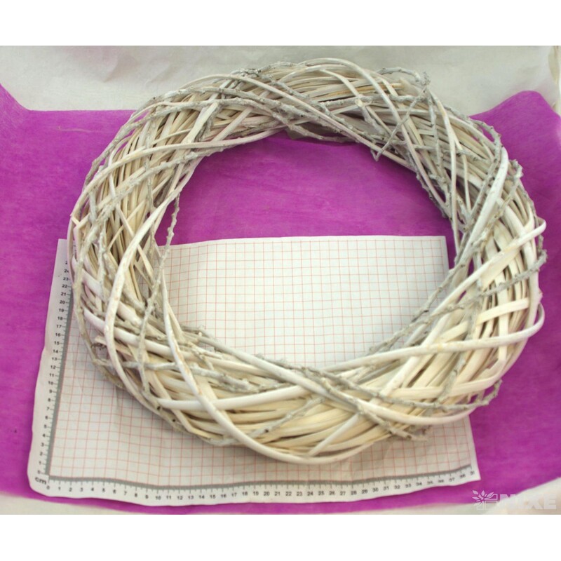 VĚNEC PROUTĚNÝ 48cm*MIX BAREV