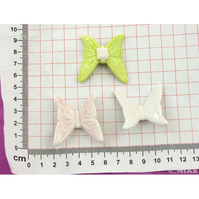 MOTÝL KERAMIKA 4x4cm*MIX BAREV