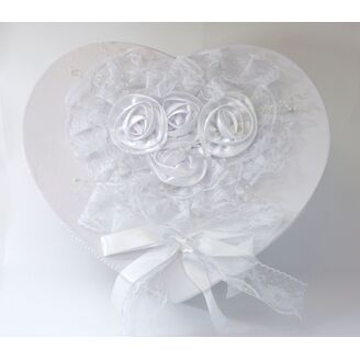 KRABICE SRDCE 42x18x37cm 38x14x34 35x11x31 32x8x28 29x5x26*BÍLÁ