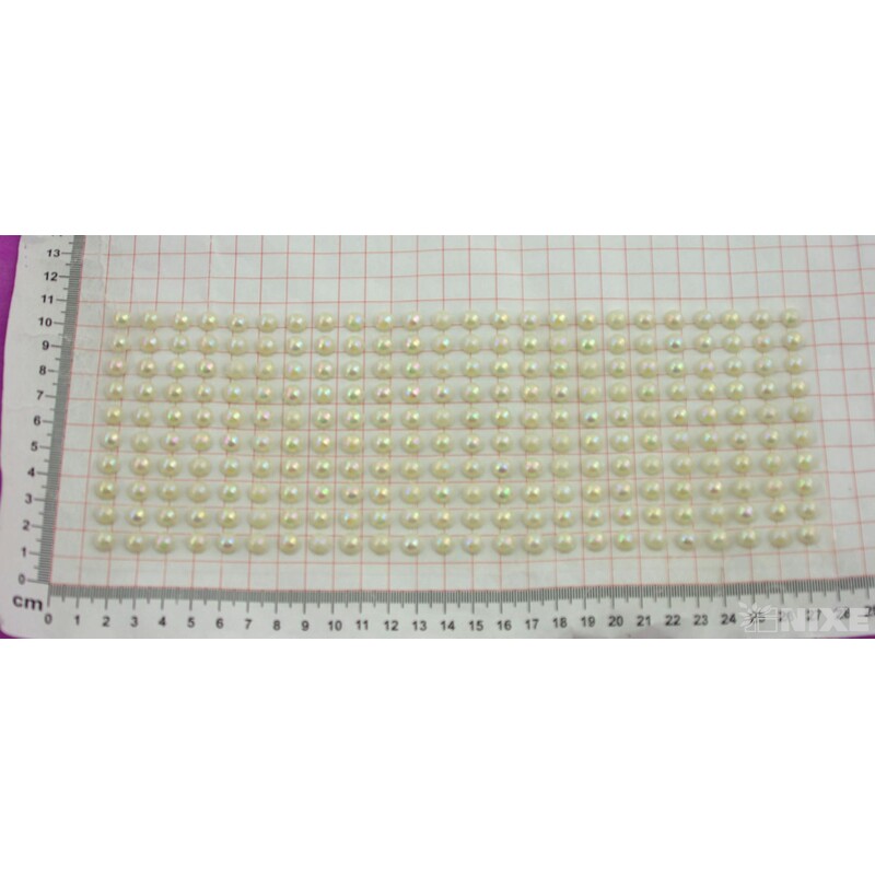 PERLIČKY NALEPOVACÍ 8mm 240ks*PERLEŤOVÁ