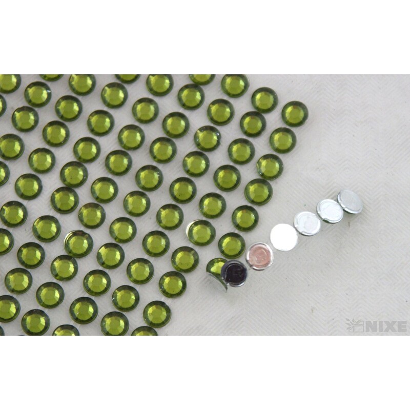 PERLIČKY NALEPOVACÍ 6mm 504ks*ZELENÁ TM.