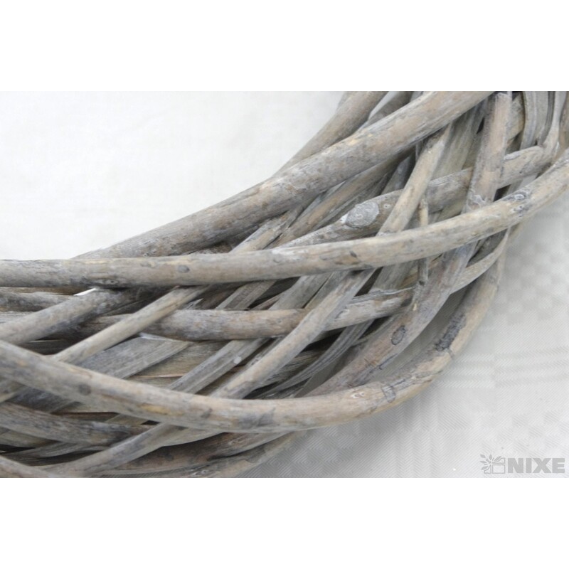 VĚNEC PROUTĚNÝ 35cm*MIX BAREV