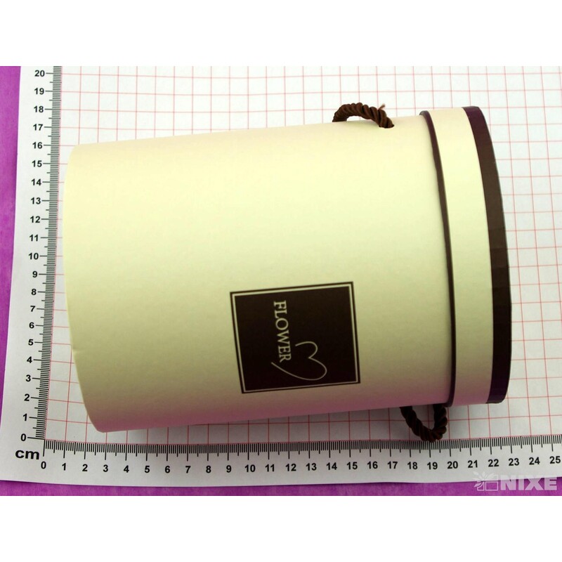 KVĚTINOVÝ BOX pr. 13x18cm*KRÉMOVÁ