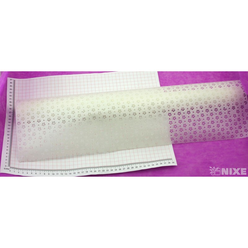 ROLE KVĚT 60cmx5yd*KRÉMOVÁ