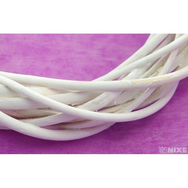 VĚNEC PROUTĚNÝ 19cm*BÍLÁ