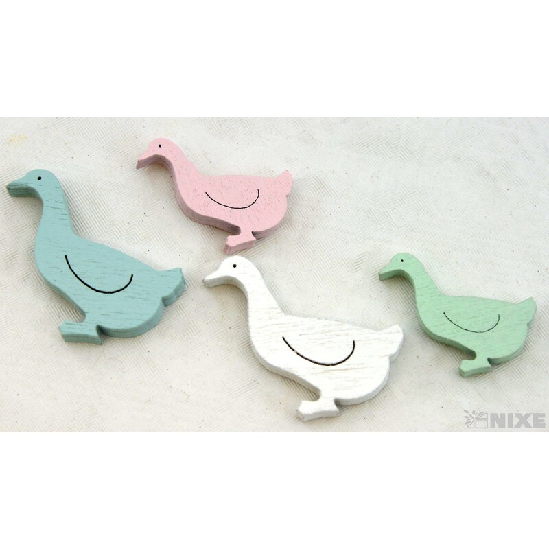 HUSA DŘEVO 4x5,5cm 24ks*MIX BAREV