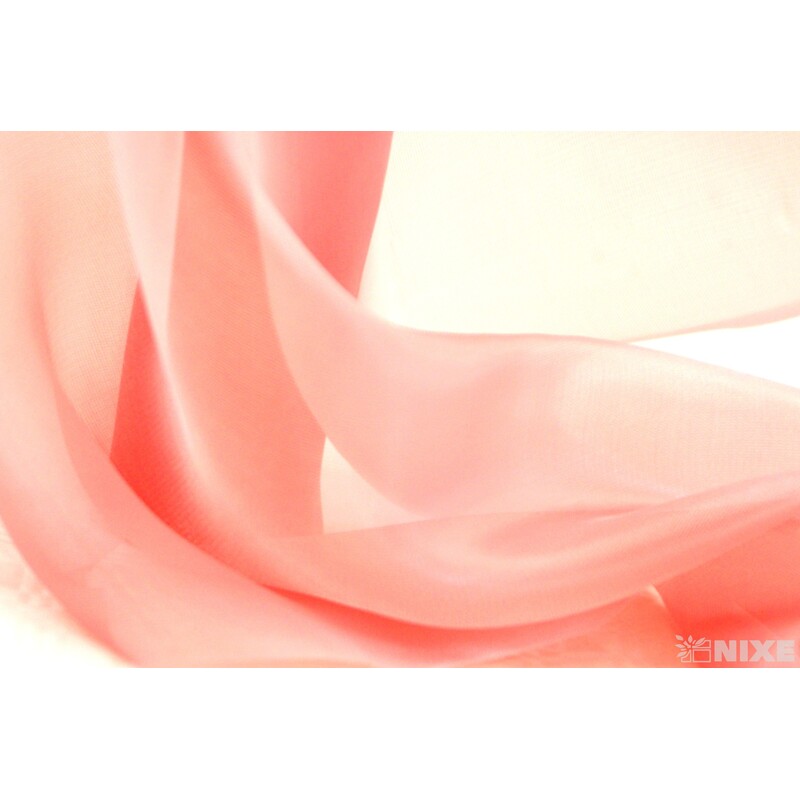 ORGANZA SATÉN 47cmx10m*BROSKVOVÁ