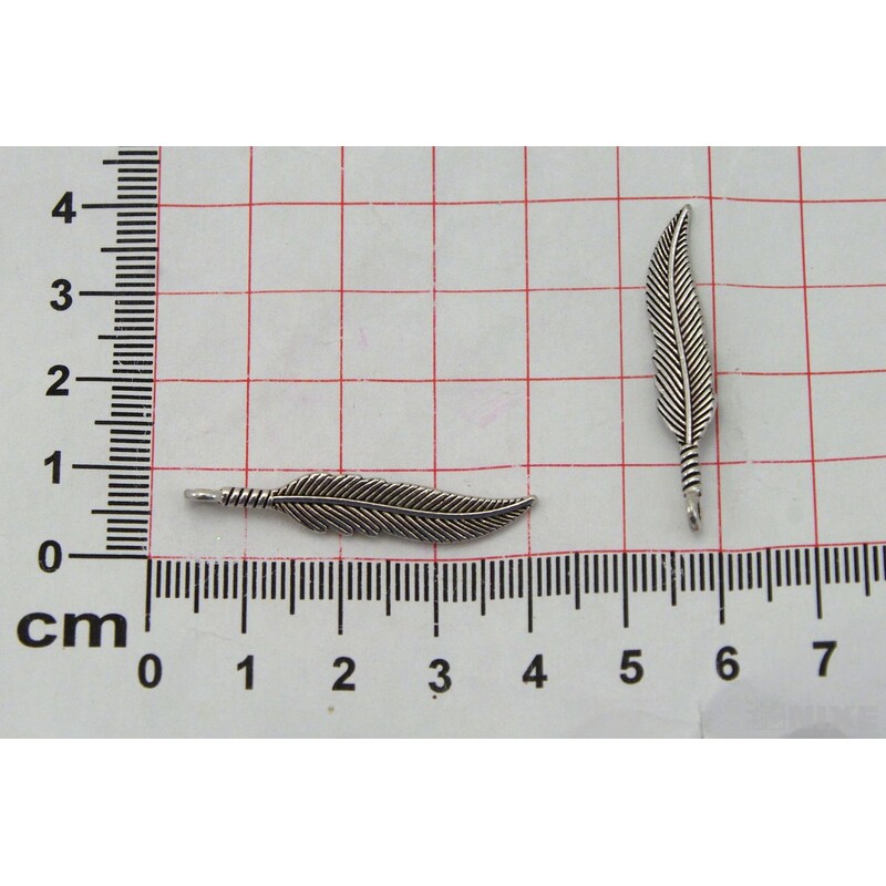 ZÁVĚS KOV PEŘÍ 20ks 3cm*STŘÍBRNÁ