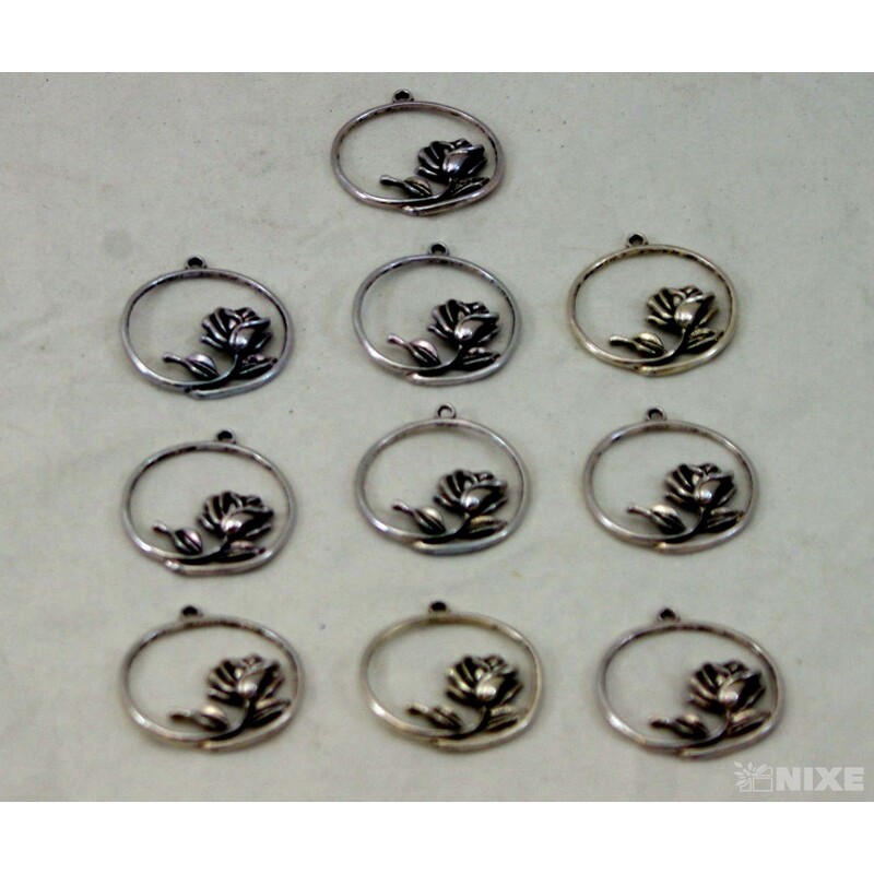 ZÁVĚS KOV RŮŽE 10ks 3cm*STŘÍBRNÁ