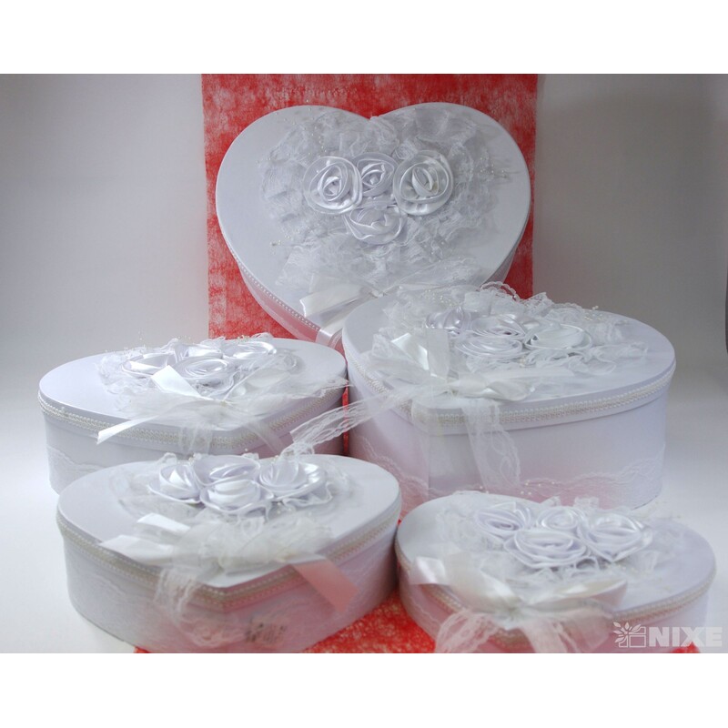 KRABICE SRDCE 42x18x37cm 38x14x34 35x11x31 32x8x28 29x5x26*BÍLÁ