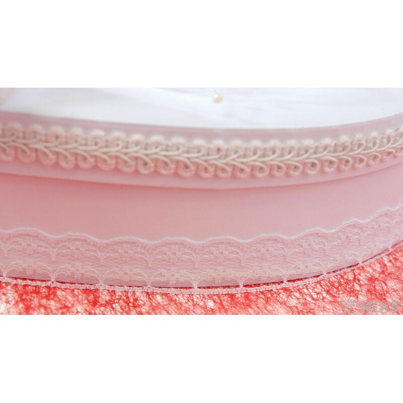 KRABICE SRDCE 42x18x37cm 38x14x34 35x11x31 32x8x28 29x5x26*BÍLÁ