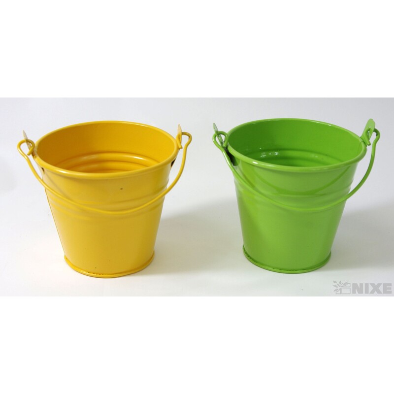 PLECHOVÝ KBELÍK 8x8cm*MIX BAREV